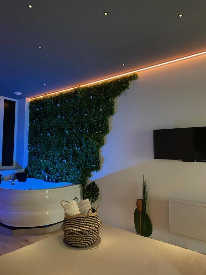 Sweet Love Exotique By Locations_Lepuyenvelay Brives-Charensac Exterior photo
